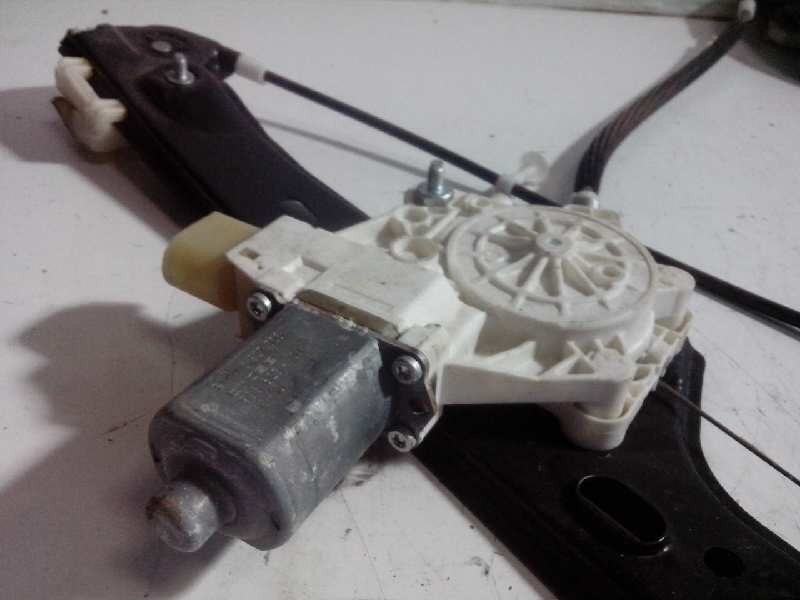 MOTOR ELEVALUNAS DELANTERO DERECHO BMW SERIE 3 TOURING 325d 67626927028