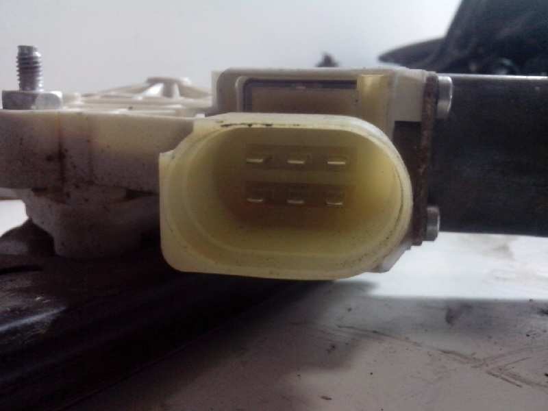 MOTOR ELEVALUNAS DELANTERO DERECHO BMW SERIE 3 TOURING 325d 67626927028