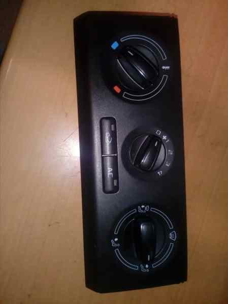 MANDO CALEFACCION - AIRE ACONDICIONADO SKODA FABIA Young 5J0819045FKZ