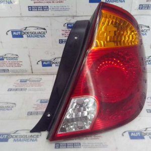 PILOTO TRASERO DERECHO HYUNDAI ACCENT CRDi GL 9242125700