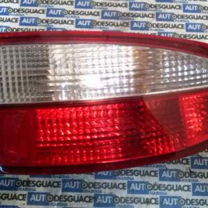 PILOTO TRASERO DERECHO DAEWOO LANOS *