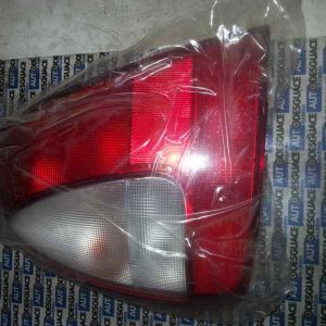 PILOTO TRASERO IZQUIERDO DAEWOO NUBIRA BERLINA 1.6 0311-000731