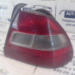 PILOTO TRASERO DERECHO HONDA CIVIC BERLINA .5 1.5