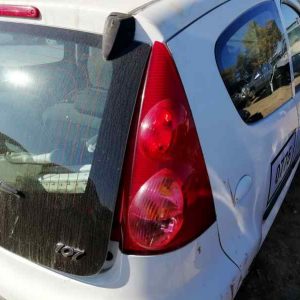 PILOTO TRASERO DERECHO PEUGEOT 107 Trendy 6351X6