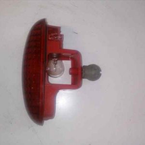 PILOTO TRASERO CENTRAL RENAULT TRAFIC CAJA CERRADA 1.9 Diesel