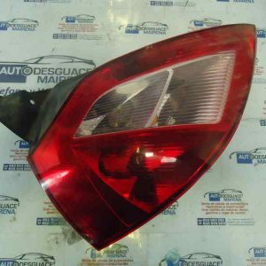 PILOTO TRASERO IZQUIERDO RENAULT MEGANE II BERLINA 3P 1.5 dCi Diesel