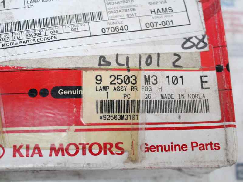 FARO ANTINIEBLA TRASERO IZQUIERDO KIA JOICE 2.0 92503M3101 - Imagen 3