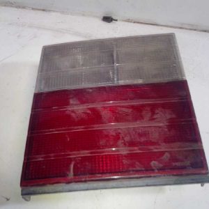 PILOTO TRASERO DERECHO SSANGYONG MUSSO 2.9 Turbodiesel 8360205501