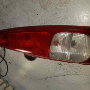 PILOTO TRASERO DERECHO DAEWOO TACUMA 1.6