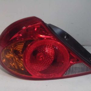 PILOTO TRASERO IZQUIERDO KIA SEPHIA 1.8 0K2NC51160A