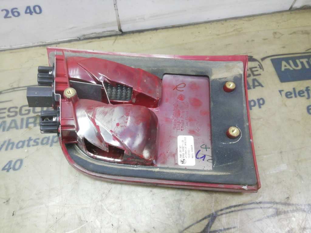 PILOTO TRASERO IZQUIERDO INTERIOR BMW X5 4.4i Autom?tico 0 - Imagen 2