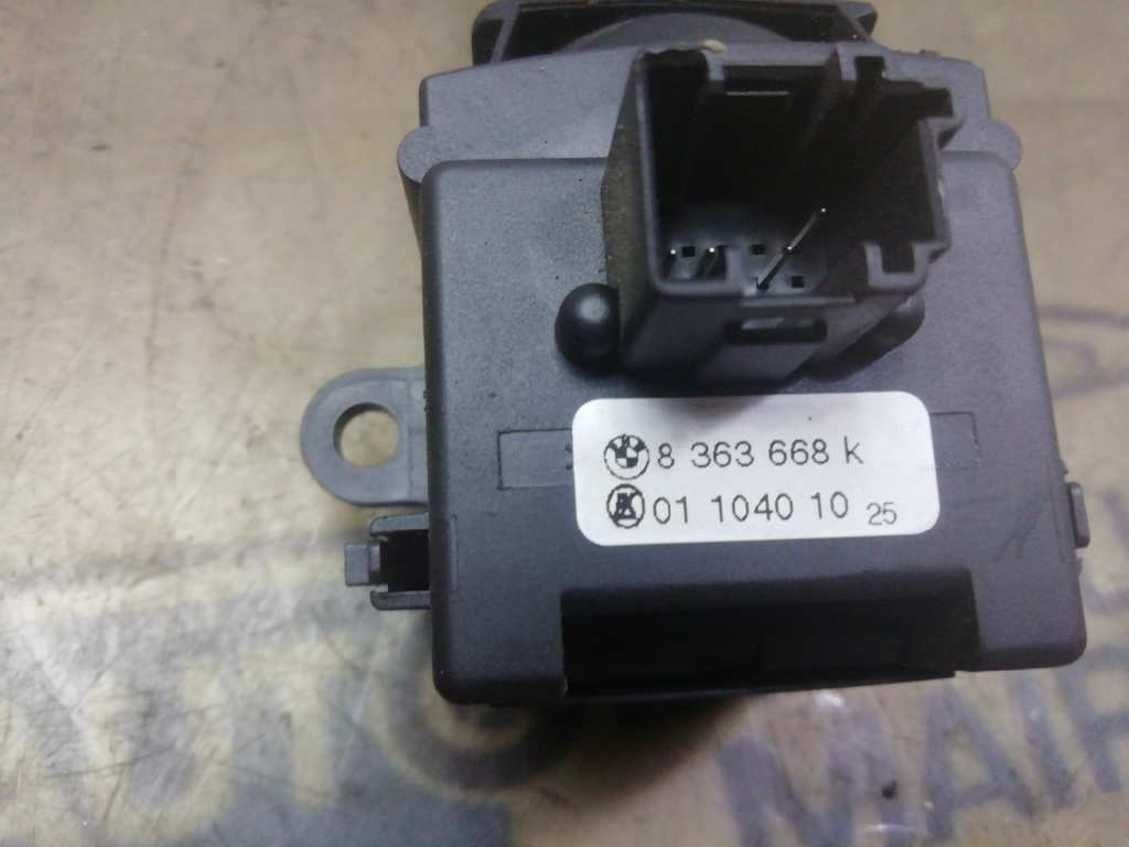 MANDO INTERMITENTES BMW X5 4.4i Autom?tico 61318363668 - Imagen 3