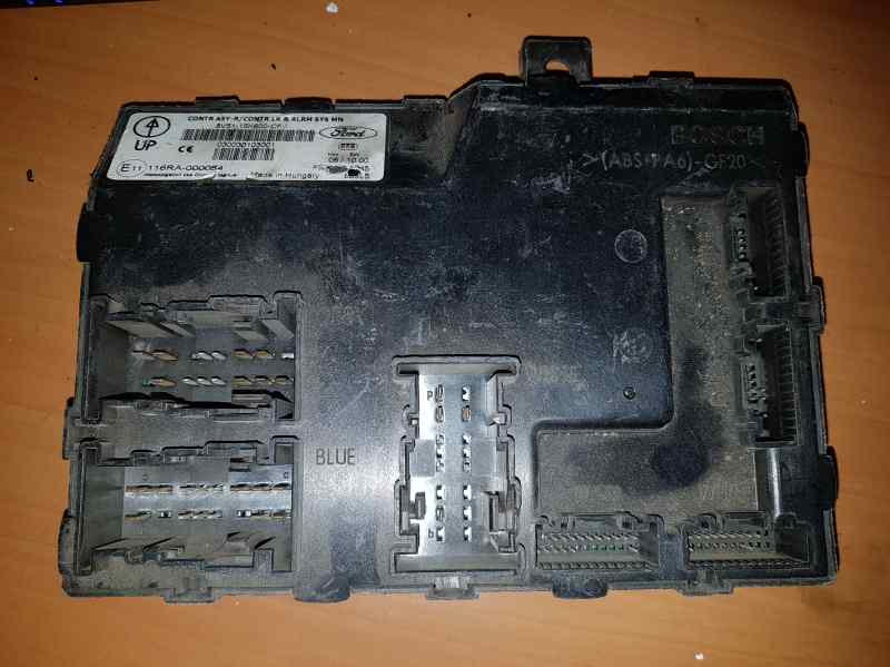 CAJA RELES / FUSIBLES FORD FIESTA Trend 8V5115K600CF - Imagen 2