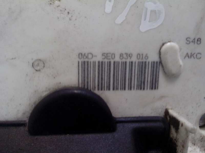 CERRADURA PUERTA TRASERA DERECHA SEAT TOLEDO Emoci?n 5E0839016 - Imagen 3