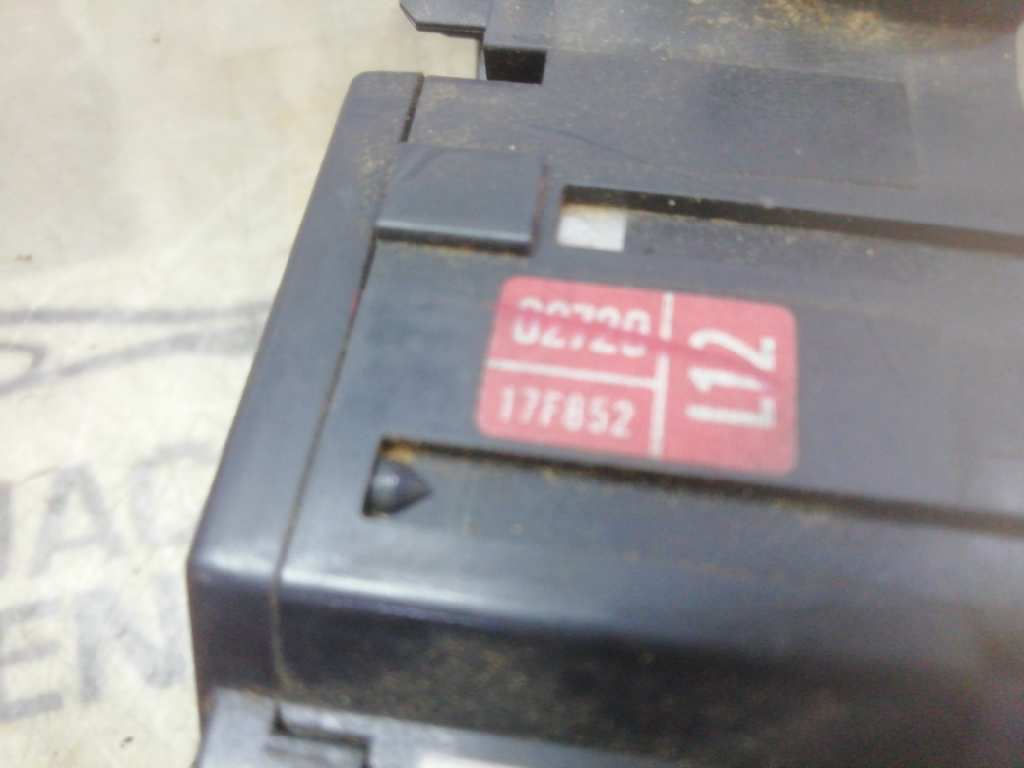 MANDO MULTIFUNCION TOYOTA AURIS 1.8 16V 8414002720 - Imagen 3