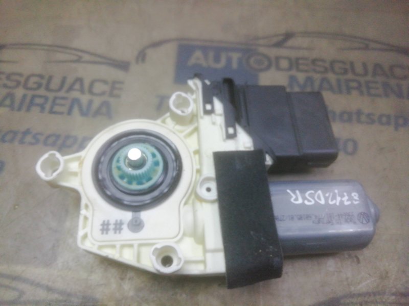 MOTOR ELEVALUNAS TRASERO DERECHO SEAT ALTEA (5P1) 1.9 TDI | 0.04 - ... 1K0959704E - Imagen 2