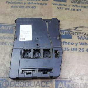 CAJA RELES / FUSIBLES RENAULT MEGANE II BERLINA 5P 2.0 dCi Diesel CAT   |   0.02 - 0.09 8200433198