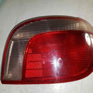 PILOTO TRASERO DERECHO TOYOTA YARIS (NCP1/NLP1/SCP1) 1.0 CAT   |   0.99 - ... 8155052130