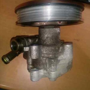 BOMBA DIRECCION VOLKSWAGEN PASSAT BERLINA (3B3) Comfortline   |   10.00 - 12.04 8D0145156TX