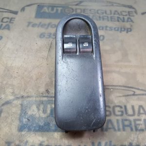 MANDO ELEVALUNAS DELANTERO IZQUIERDO  RENAULT MEGANE II BERLINA 3P 1.5 dCi Diesel   |   0.02 - 0.09 0