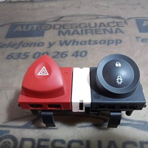 WARNING RENAULT MEGANE II BERLINA 5P 1.9 dCi Diesel   |   0.02 - 0.09 8200095493