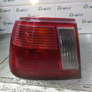 PILOTO TRASERO IZQUIERDO SEAT IBIZA  (6K1) *   |   0.99 - 0.02 6K6945257C