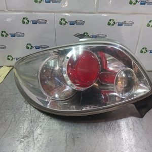 PILOTO TRASERO IZQUIERDO PEUGEOT 206+ 1.4 HDi   |   0.09 - ... 0