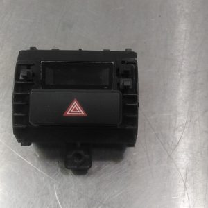 RELOJ HORA TOYOTA HILUX (GUN) GUN125L-DNFMHW    |   ... - ... 839100K180