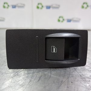 MANDO ELEVALUNAS DELANTERO DERECHO VOLKSWAGEN PHAETON (3D2/3D8) *   |   0.02 - 0.07 3D0959858E