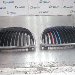 REJILLA PARAGOLPES DELANTERO BMW SERIE 1 BERLINA (E81/E87) 2.0 16V Diesel CAT   |   0.04 - ... 70771299