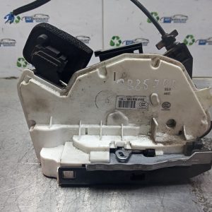 CERRADURA PUERTA TRASERA DERECHA  SEAT LEON ST (5F8) 1.6 TDI   |   0.13 - ... 5K4839016Q