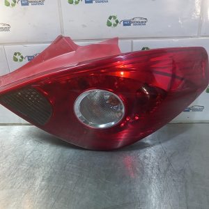 PILOTO TRASERO DERECHO OPEL CORSA D 1.4 16V   |   0.06 - ... 93189091