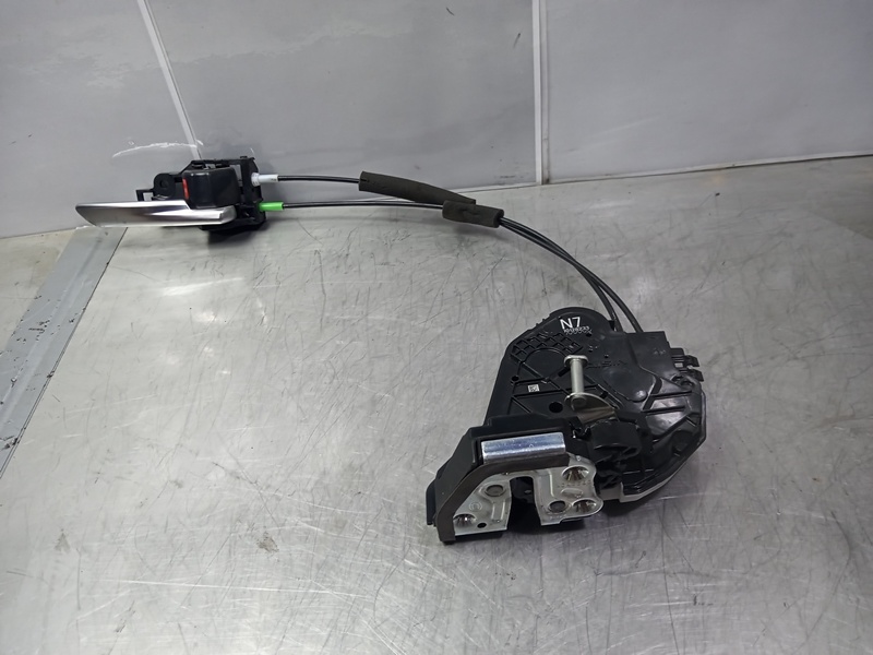 CERRADURA PUERTA TRASERA IZQUIERDA TOYOTA RAV4 Hybrid 4x2 Advance | 12.18 - 12.20 6906048060 - Imagen 2